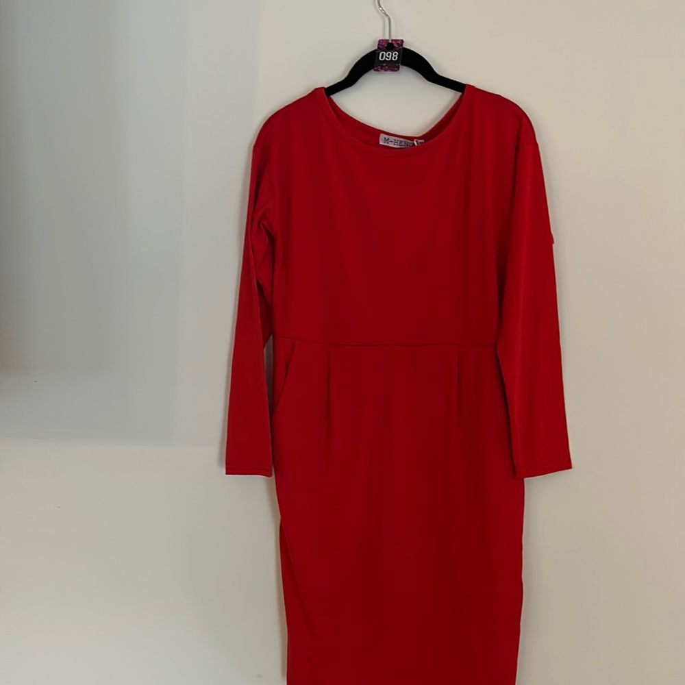 Size M Midi Long Sleeve Red Dress With Pockets NWT